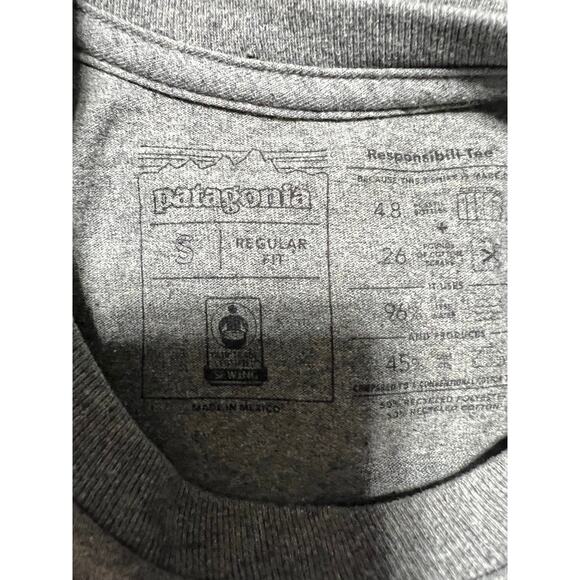 Patagonia Logo Graphic Tee Small - Picture 2 of 3